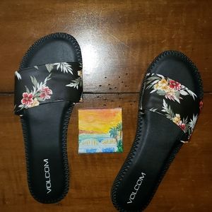 🌺VOLCOM slide sandal